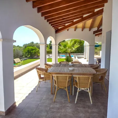 Sleeps 8 Pool Air Con Wifi *