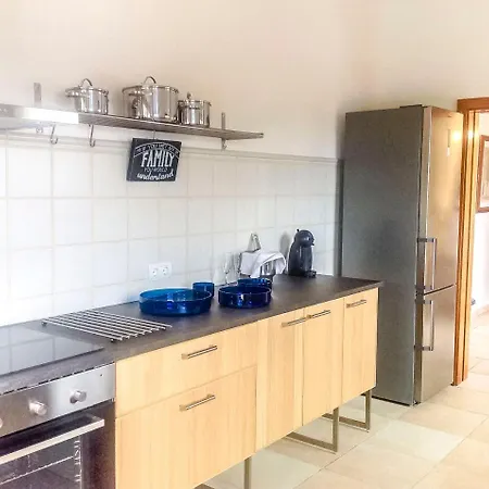 Sleeps 8 Pool Air Con Wifi Villa Binissafuller